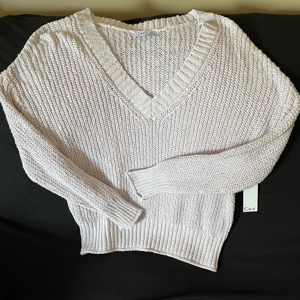 Dex  v neck sweater